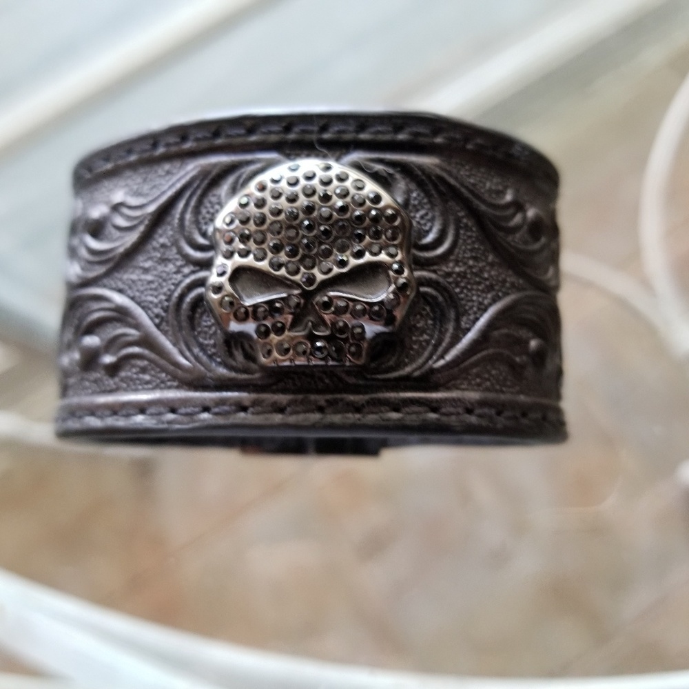 Womens Harley Davidson leather bracelet